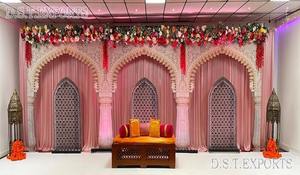 Mandap Clásico para Bodas en Interiores con Pilares de Dientes de Elefante, Pilares de Colmillo de Elefante del Sur de la India, Mandap para Bodas Hindúes, Brisbane - Product Image 2