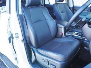 TOYOTA LAND CRUISER PRADO TZ-G - Product Image 6