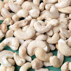 Venta Caliente 2023 Nueces de Anacardo Nueces de Anacardo W320 Nueces de Anacardo Crudas WW180, WW240, WW320 LP Listas para Enviar - Product Image 1