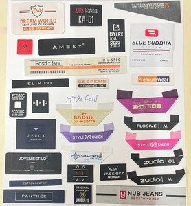 Étiquettes personnalisées de vêtements tissés/étiquettes personnalisées Étiquettes de marque de vêtement Ces étiquettes de vêtements tissées de haute qualité - Product Image 5