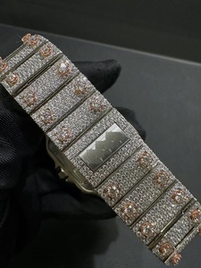 Reloj de Pulsera Premium con Caja Cuadrada de Acero Inoxidable Plateado, Movimientos Suizos, Diamantes Moissanite, Totalmente Engastado, Mecánico Personalizado con Fecha, Estilo Hip Hop - Product Image 5