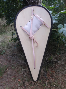 Bouclier de cerf-volant rond vierge Bouclier de chevalier médiéval Bouclier de larme normand. par calvin artisanat - Product Image 4