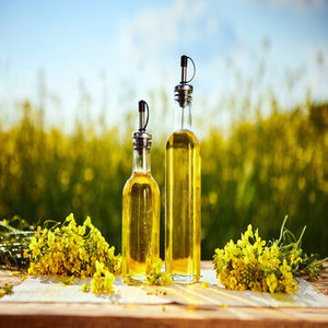 Premium Canola <b>Oil</b> For Sale - Product Image 2