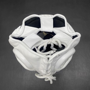 Protège-tête de boxe personnalisable en cuir de haute qualité avec impression numérique, rembourrage épais à 4 couches, poignées respirantes et lacées pour l'entraînement - Product Image 5