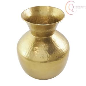 Vase décoratif en métal fait main pour table, au design contemporain et finition élégante, idéal pour la maison, le bureau et l'hôtellerie - Product Image 2