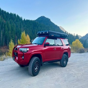 2022 pour Toyota 4-Runner SR5 4X4 Super Clean avec sièges en cuir et caméra arrière direction gauche prête pour la livraison! - Product Image 2
