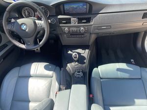Offre exceptionnelle : BMW M3 Cabriolet RWD d'occasion 2010 - Prêt à être expédié - Product Image 2