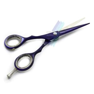 Ciseaux de coiffeur de coiffure de conception professionnelle vente chaude ciseaux de coiffeur personnalisés de haute qualité en acier inoxydable noir - Product Image 5