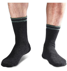 Chaussettes d'hiver pour hommes en polaire ultra douce, motif dessin animé, écologiques, légères, tissu durable, garde les pieds au chaud - Product Image 2