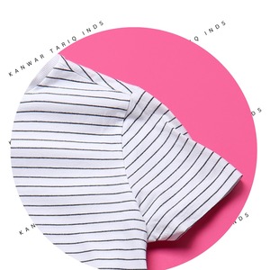 T-shirts à manches longues vintage décontractés pour hommes personnalisés 100% coton tricoté ensembles de vêtements chauds à séchage rapide de haute qualité en boîte - Product Image 4