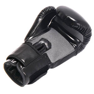 Última colección de guantes de boxeo con logotipo personalizable, hechos de cuero de alta calidad para uso en exteriores con cómodas empuñaduras - Product Image 3