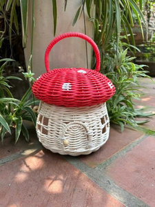 Décorations d'arbre de Noël Fournisseur exportation Premium Boules Toppers et étoiles pour les marchés saisonniers détaillants et hôtels - Product Image 6