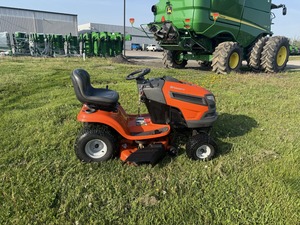 เครื่องตัดหญ้า Husqvarna YTH22V42 ปี 2016 ขาย - Product Image 3