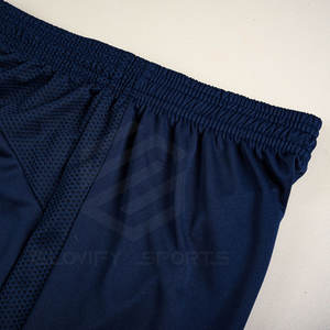 Ensembles en polyester léger d'uniforme de football unisexe pour adultes et enfants avec impression de logo personnalisé pour une utilisation en équipe d'entraînement - Product Image 5