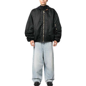 Blouson Bomber en Satin Personnalisé pour Homme – Hiver, Vente en Gros, Teint Uni, Écologique, Coupe-Vent, Réversible, Respirant, à Capuche - Product Image 1