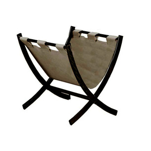 Porte-revues en métal et cuir au design moderne pour le bureau et la décoration intérieure Organisateur de journaux et de magazines avec finition noire - Product Image 1