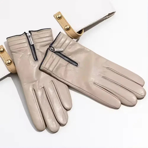 Guantes de cuero premium de moda, textura suave, aspecto elegante, guantes de cuero para hombre, estilo casual, guantes de cuero premium. - Product Image 4