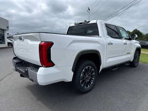 Toyota Tundra Limited 2025 de Construcción Estándar - Product Image 2