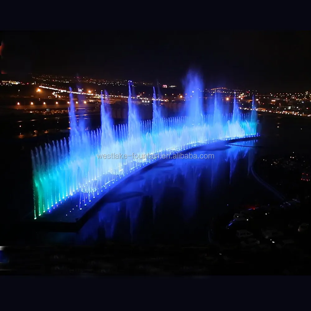 A 300-meter large dancing musical fountain in the park of Turkey.