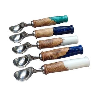 Juego de acero inoxidable de la mejor calidad con asas de resina, cuchara de boda de la India, perfecto para el hogar, cocina, hoteles y restaurantes - Product Image 1