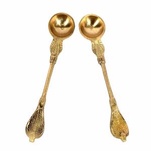 คลาสสิกที่ขายดีที่สุดออกแบบชุดช้อนส้อมช้อนทองเหลืองฮาวานและชุด Flatware ช้อนสําเร็จรูปสีทองโรงแรมและเครื่องครัวชุด Flatware - Product Image 6