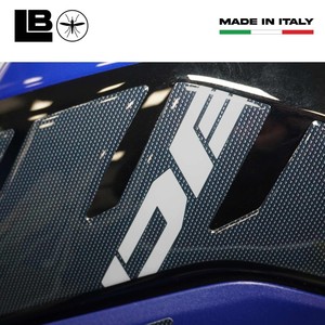 Adesivi Protettivi Laterali 3D Personalizzati per Serbatoio, Compatibili con Moto Suzuki V-Strom 800DE - Product Image 4