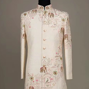 Novio Sherwani pantalón traje de boda terciopelo tela de seda cuentas de cristal Dabka trabajo mandarín cuello de un solo pecho - Product Image 1