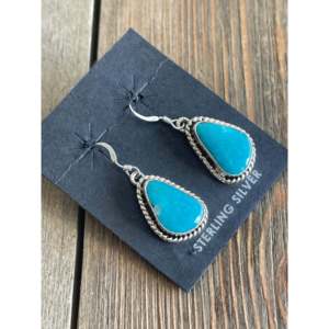 Pendientes Colgantes de Turquesa Navajo y Plata de Ley con Forma de Gota de Agua - Product Image 2