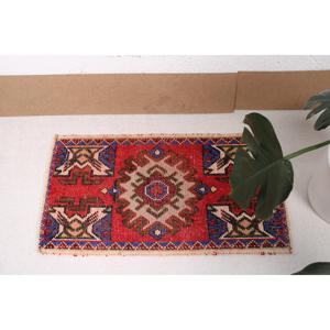 Petit tapis turc vintage 1,5x2,8 pieds, tapis persan rouge et bleu - Product Image 3