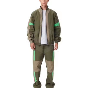 Último diseño personalizado Color chándal secado rápido tela suave hombres chándal uso al aire libre hombres chándal - Product Image 1