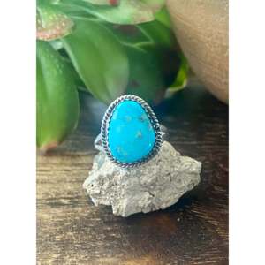 Kingman <b>Turquoise</b> Sterling Silver <b>Ring</b> Size 5.75-Navajo Handmade Fine Jewelry - Product Image 1