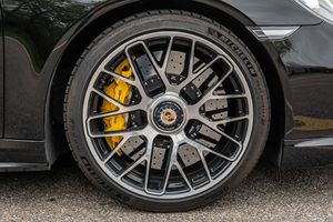 Gran Oferta: Porsche 911 Turbo S Cabriolet 2015, Impecable, Listo para Enviar - Product Image 6