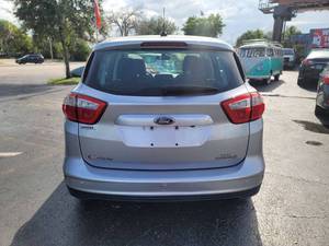 Voiture d'occasion Ford C-Max Hybrid SEL 2015 à bas prix à vendre - Product Image 6
