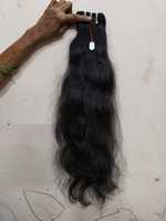 Mèches indiennes naturelles bouclées Extensions de cheveux humains vierges non transformés Prix usine Cheveux indiens bruts à cuticule alignée Vendeur en gros