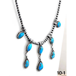 Chaînes religieuses classiques en argent sterling, faites à la main au sud-ouest, avec perles et turquoise eau blanche, ornées d'un motif goutte d'eau, d'une ancre et d'un chiffre - Product Image 3