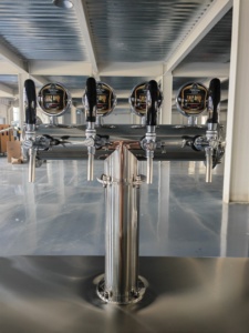 Enfriador de barriles de cerveza grande de acero inoxidable, refrigerador tipo Kegerator con grifo torre - Product Image 5