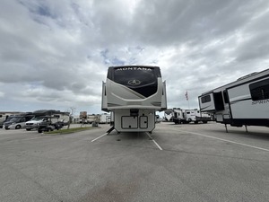 New 2025 Keystone M-o-n-t-a-n-a 3941FO - Product Image 6