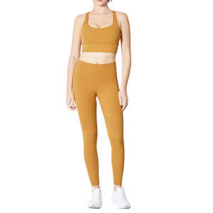 Vêtements de sport pour femmes tendance Ensemble de vêtements de sport 2 pièces avec leggings de compression et soutien-gorge de sport pour la remise en forme - Product Image 1