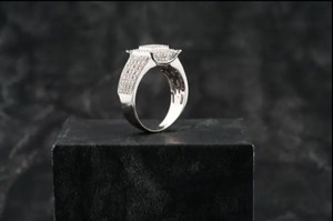 Bague personnalisée en argent sterling de style religieux très demandée, avec pierre en moissanite, pour mariage, rappeurs, streetwear, prix raisonnable - Product Image 3