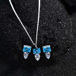 Colgante de Plata de Ley 925 de Primera Calidad con Corte de Pera para Mujeres y Niñas ¡Compra Ahora! - Product Image 3