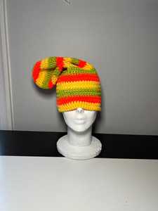 Venta al por mayor en blanco hombres mujer Gorros gorras de punto cálido seda térmica satén forrado acrílico invierno sombreros personalizado Beanie jacquard Beanie - Product Image 2