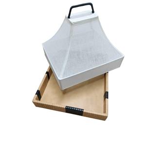 Abat-jour carré effilé en tissu blanc moderne avec poignée tressée, plateau de service en rotin naturel tressé, panier de rangement, organisateur de maison - Product Image 1