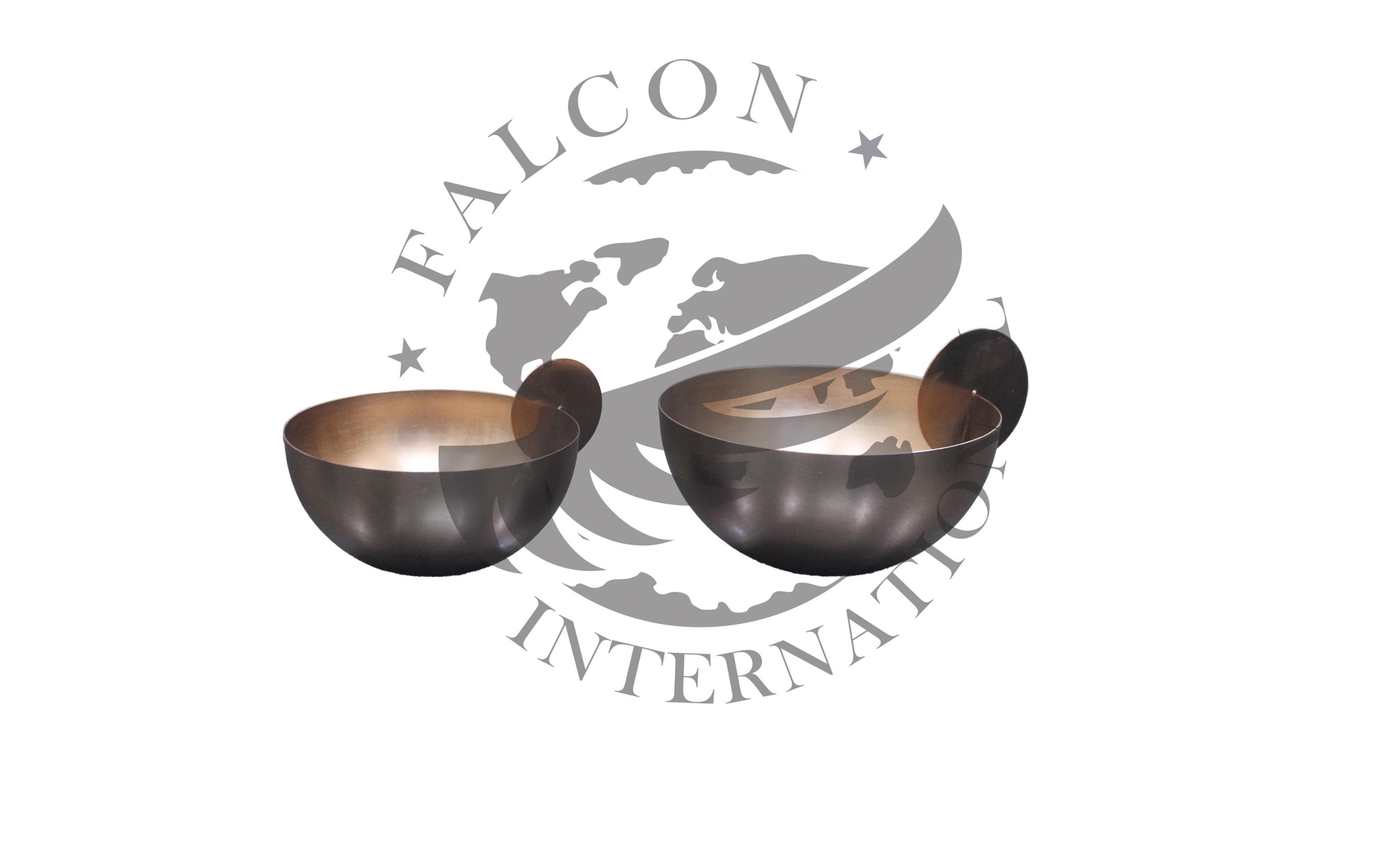 สีเทาเข้ม