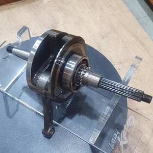 เพลาข้อเหวี่ยงรถแข่งไต้หวัน CSRK Cygnus/BWS/600 คุณภาพสูง น้ำหนัก 2.9 กก. สีเมทัลลิก พร้อมบรรจุภัณฑ์แบบพิเศษ - Product Image 1