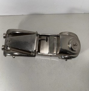 Danbury Mint Fabriqué à la main en étain Delage Cabriolet Vintage Classic Silver Metal Figurine Collection Car Model Classic Aluminium - Product Image 2