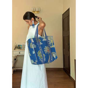 <b>Summer</b> Canvas <b>Tote</b> <b>Bag</b> with Embroidery and Zipper Closure - Product Image 1