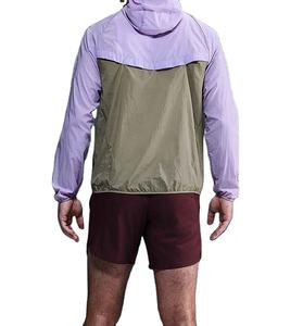 Cortavientos Resistente Hecho para Soportar el Desgaste Diario y las Condiciones Climáticas Ligeras, Cortavientos para Hombre - Product Image 4