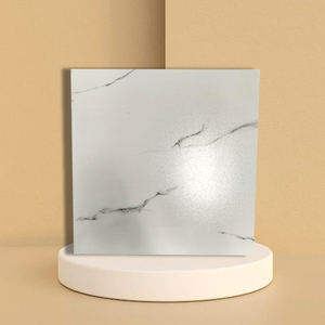 Carreaux céramiques intérieurs modernes et solides 60x60cm émaillés avec finition mate en aspect de pierre marbrée pour une utilisation au sol Fonction brique réfractaire - Product Image 2