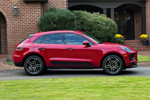 LISTO PARA CONDUCIR - USADO, VOLANTE A LA IZQUIERDA |   CONDUCCIÓN DERECHA |   PORSCHE MACAN 2021 - Product Image 2