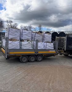 Supplier of split and ready-to-use Oak Firewood for bulk. - Product Image 2